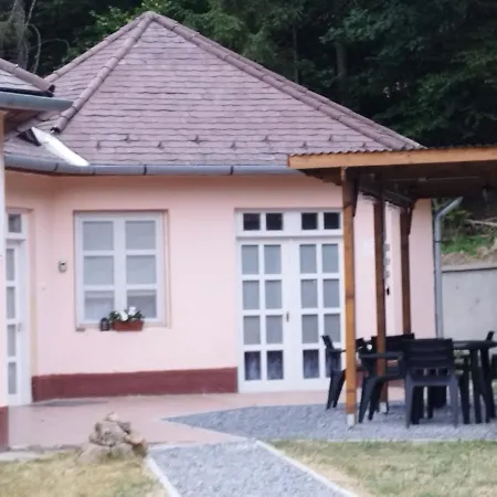 Patakparti Vendeghaz- - Kulcsos Haz Apartment *