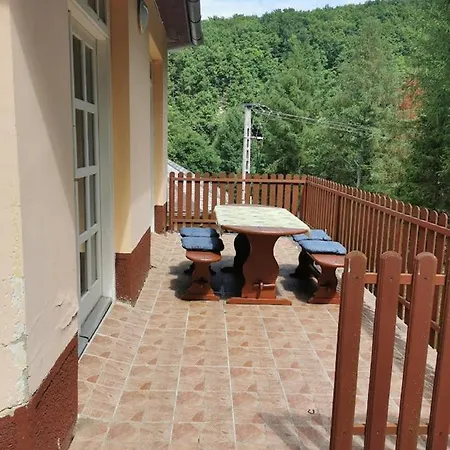 Patakparti Vendeghaz- - Kulcsos Haz